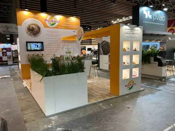 Stand Millbaker